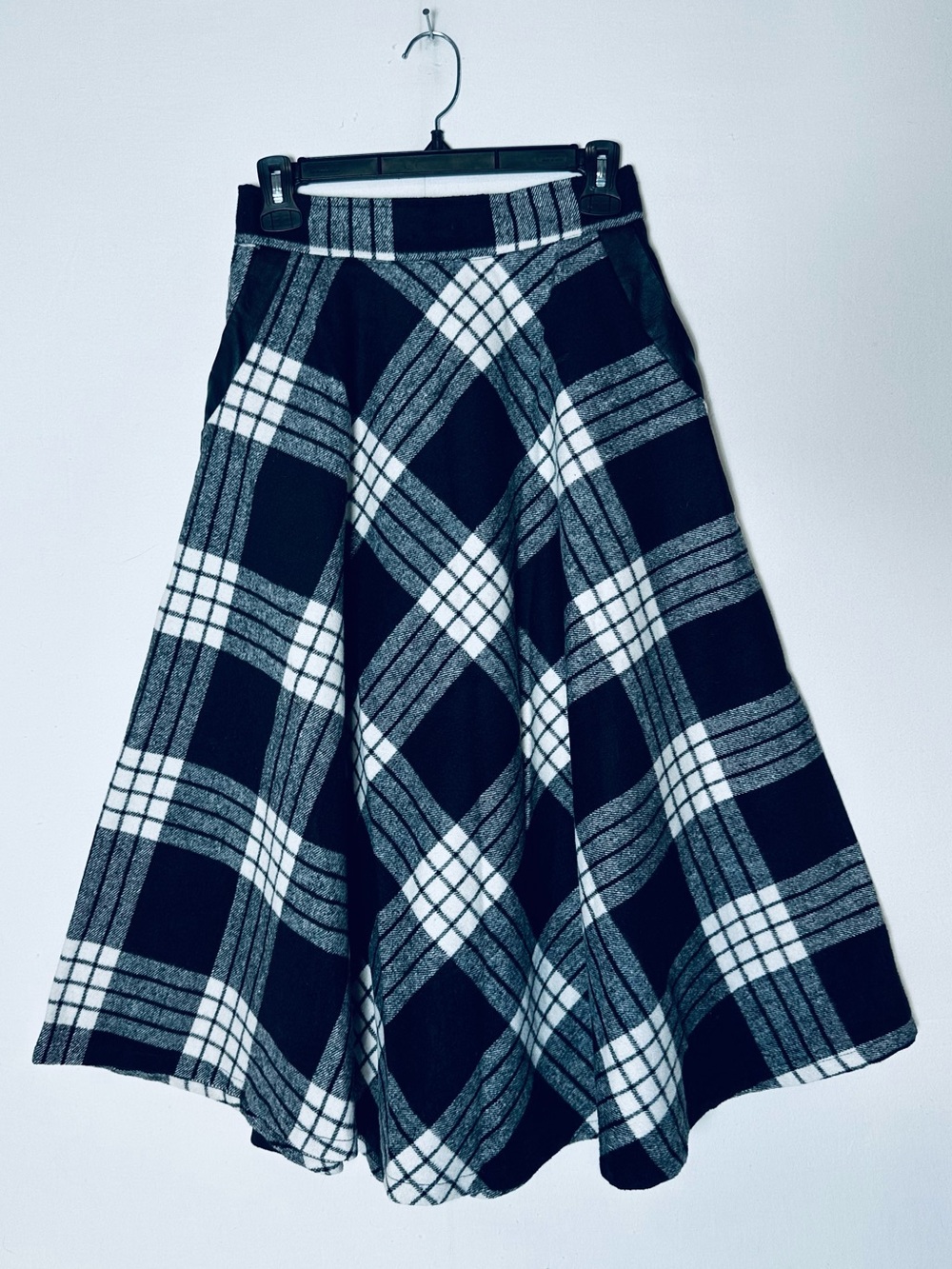 Geilihamai White Black Plaid Midi Skirt M Leather Pocket Trim Dark Academia